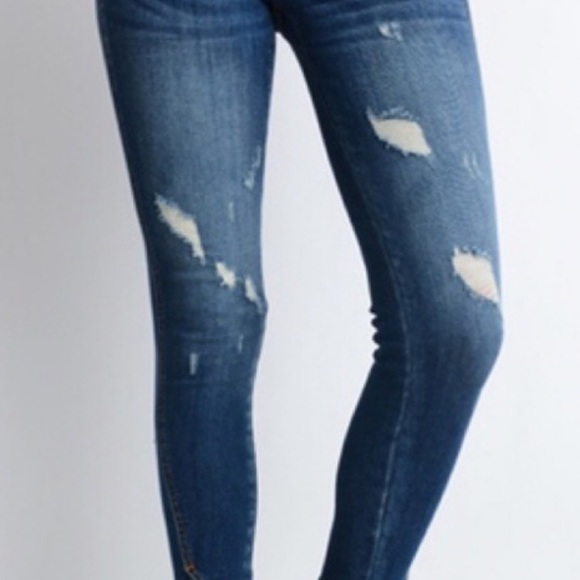 Distressed Cropped Split Ankle Jeans - Picture 2 of 5